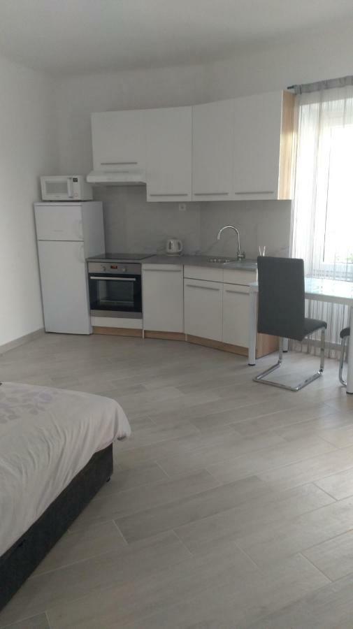 Studio Novi Vinodolski Exteriör bild
